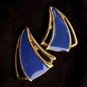 Vintage Monet, goldtone, blue enamel clip on earrings
